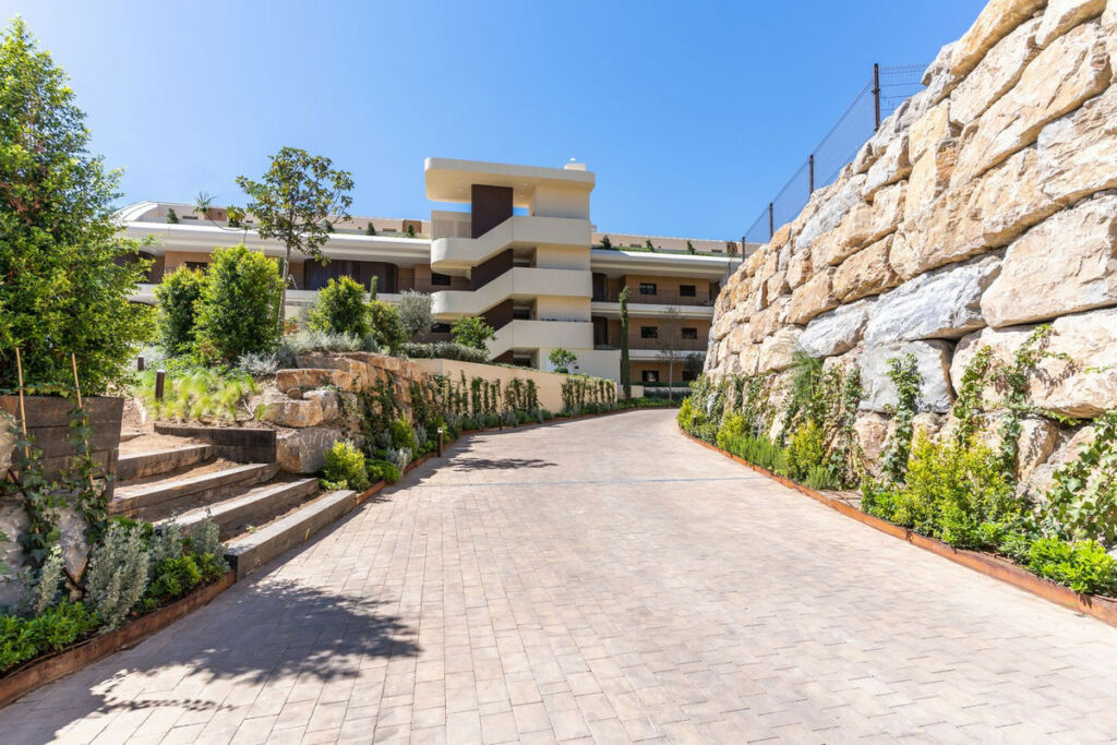 Ground Floor Apartment Higueron Málaga - image 19
