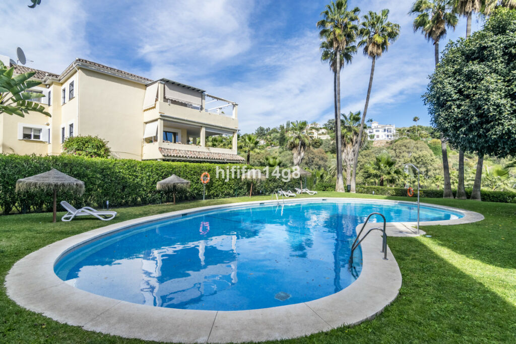 Middle Floor Apartment Benahavís Málaga - image 19