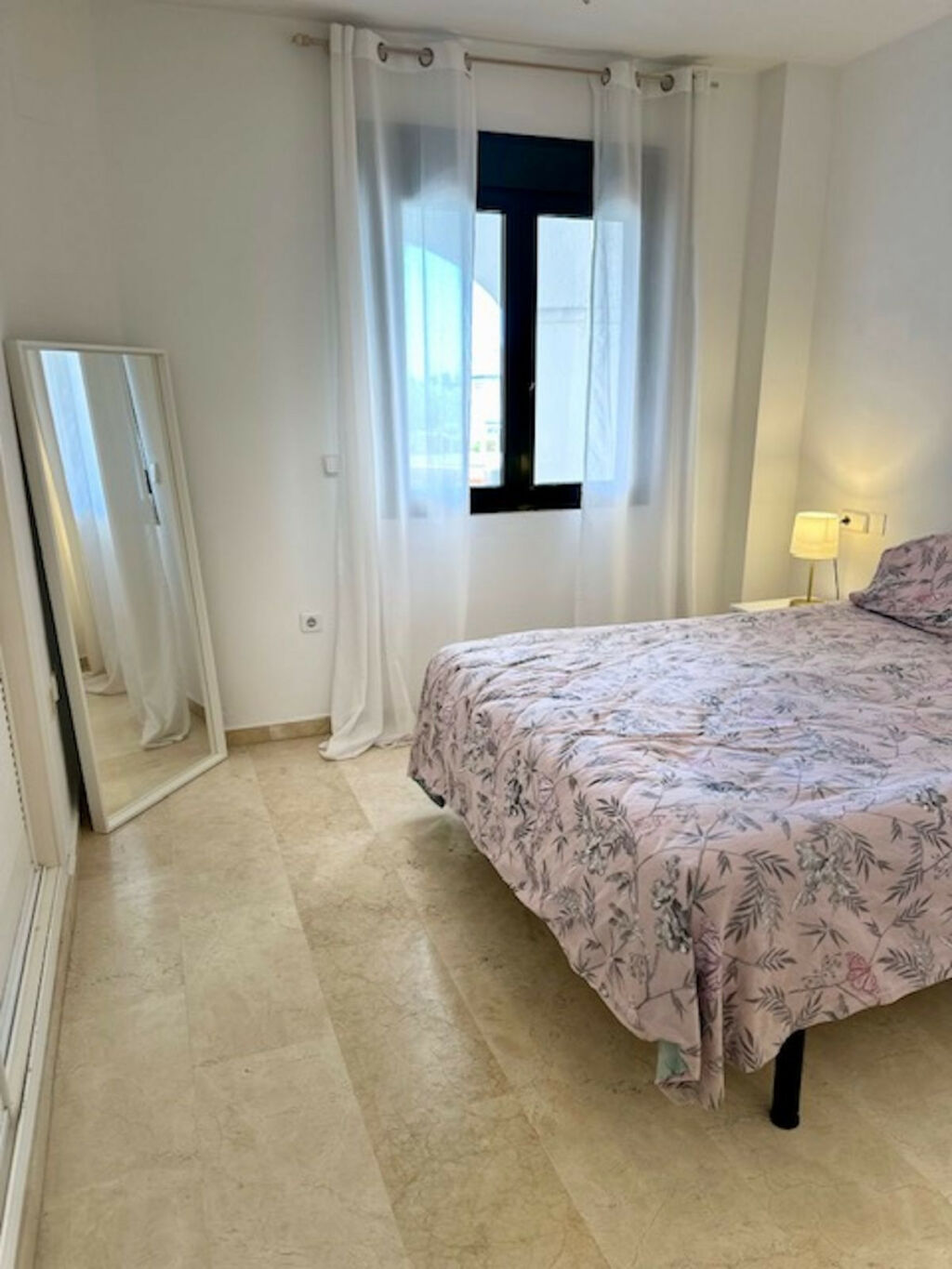 Middle Floor Apartment Marbella Málaga - image 19