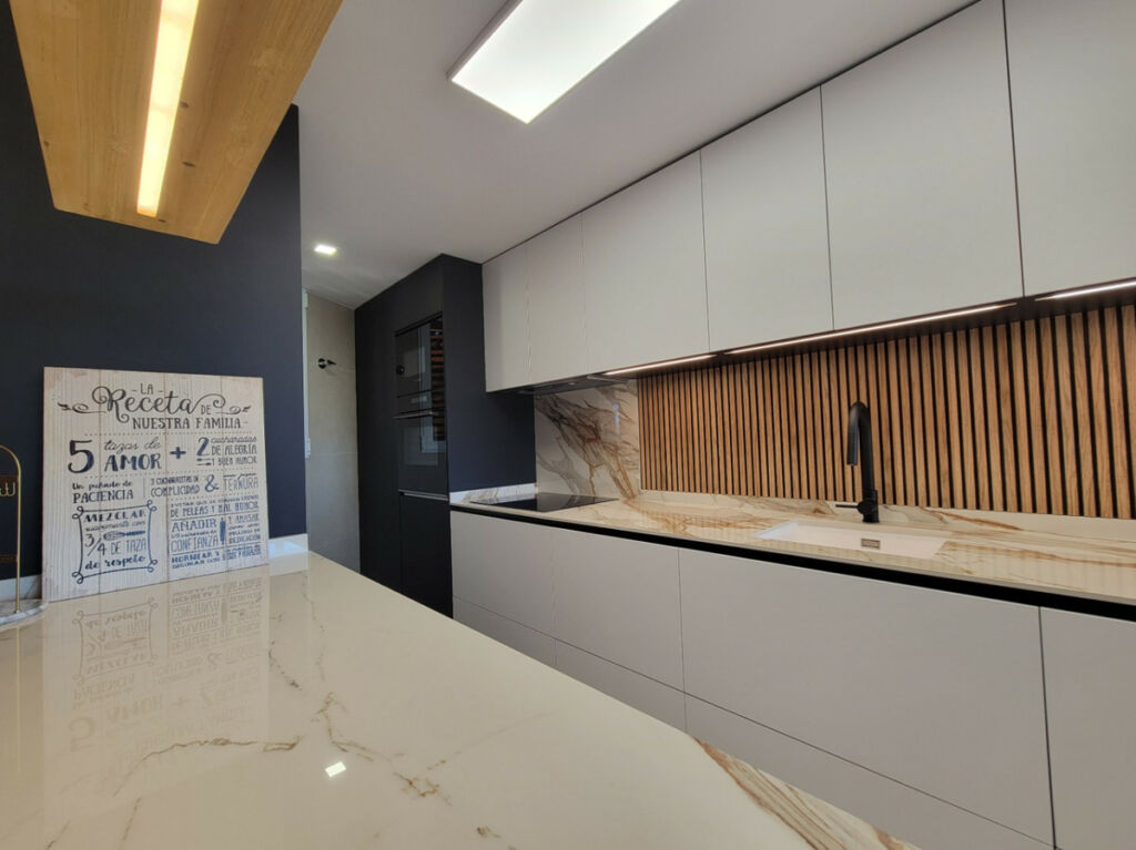 Middle Floor Apartment Calpe Alicante - image 19
