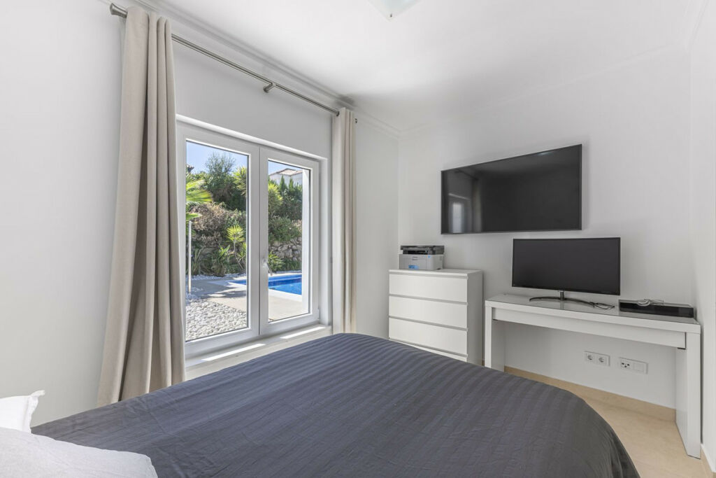Detached Villa Sotogrande Costa Cádiz - image 19