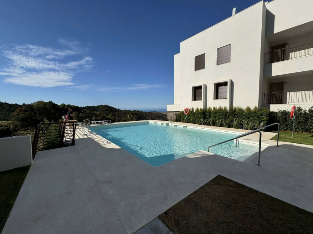 Semi-Detached House Istán Málaga - image 19