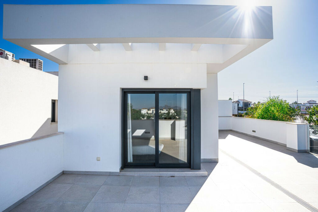 Detached Villa San Fulgencio Alicante - image 19