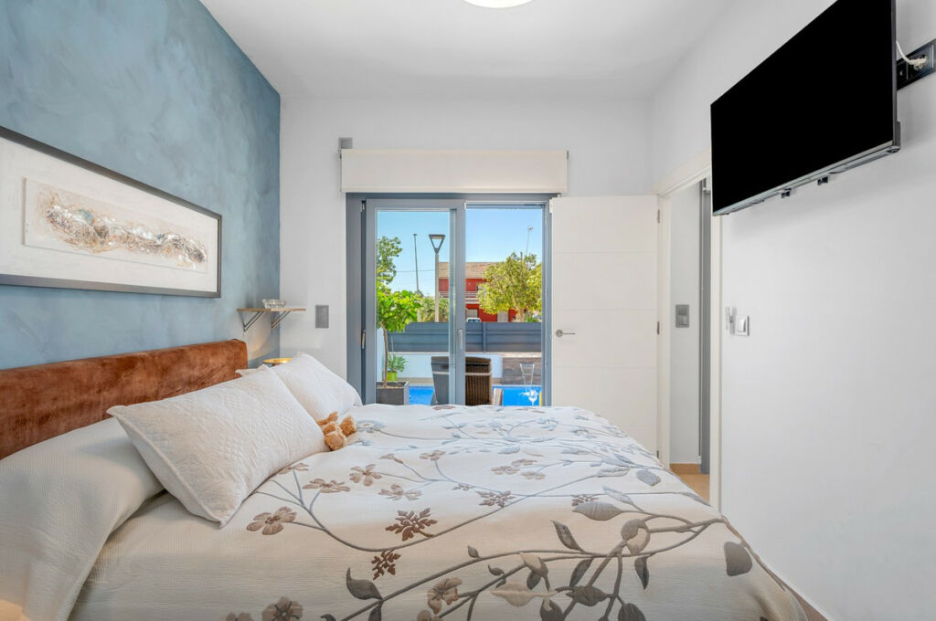 Townhouse Formentera del Segura Alicante - image 19