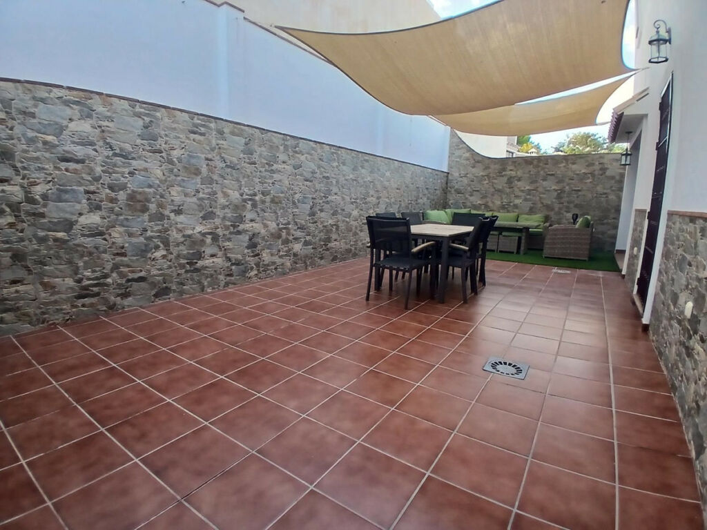 Detached Villa Los Pacos Málaga - image 29
