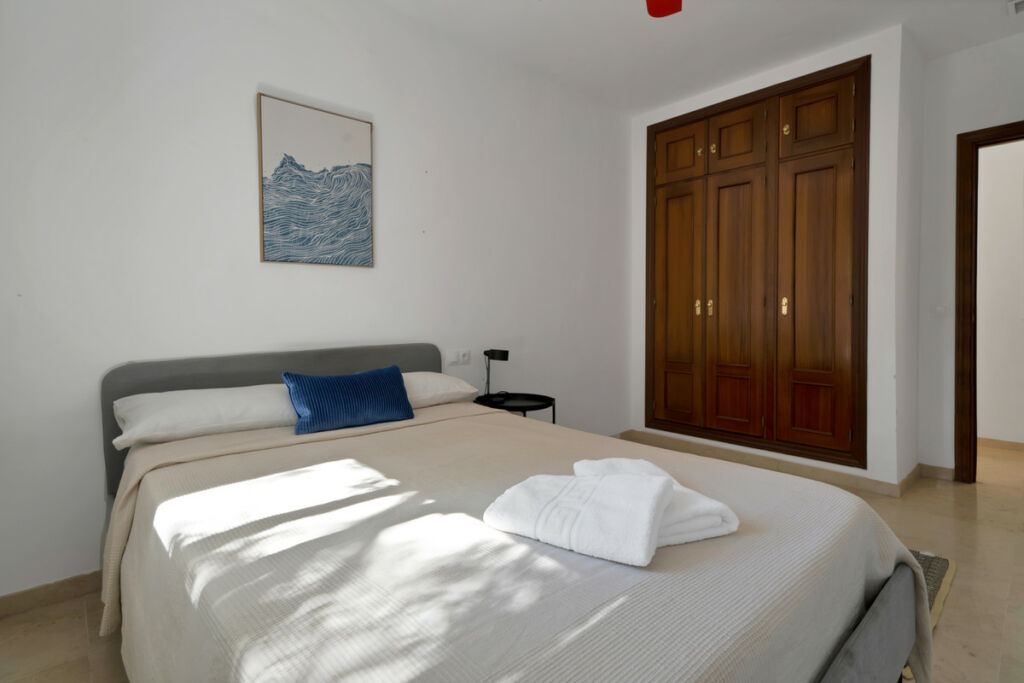 Detached Villa Torremuelle Málaga - image 19