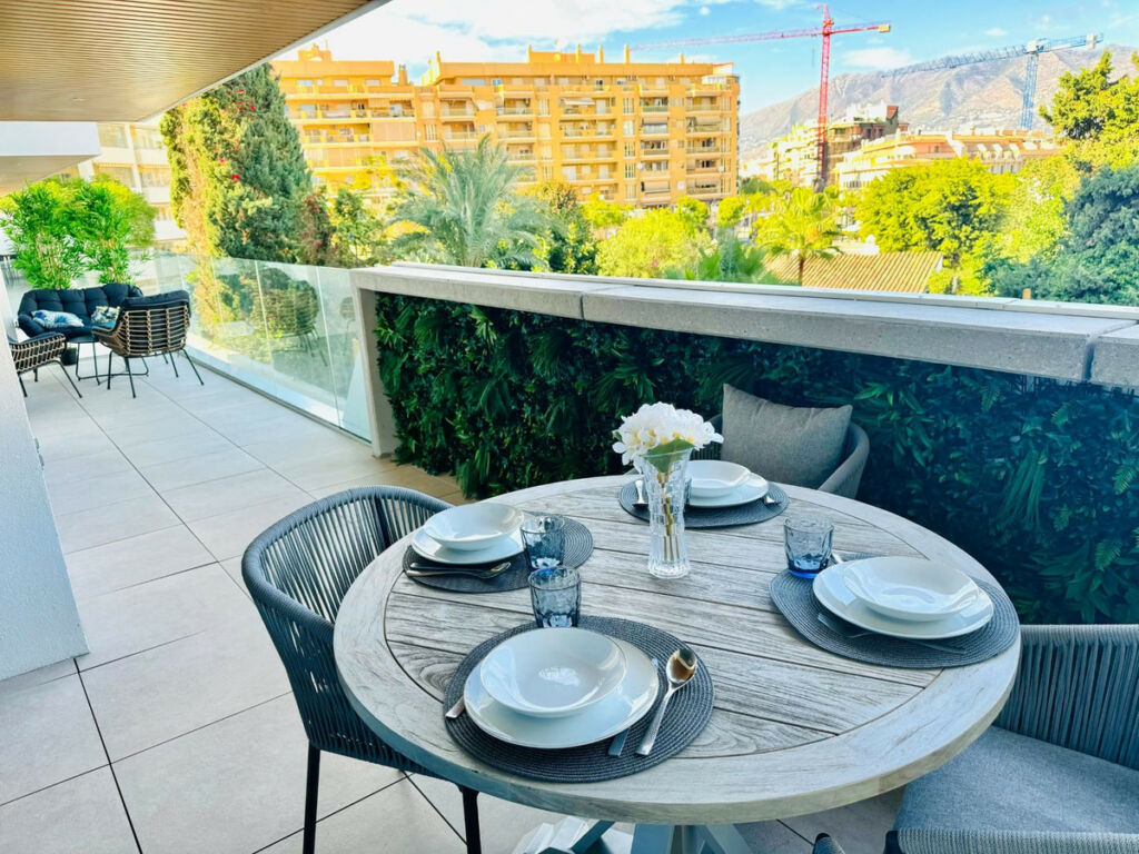 Middle Floor Apartment Fuengirola Málaga - image 19