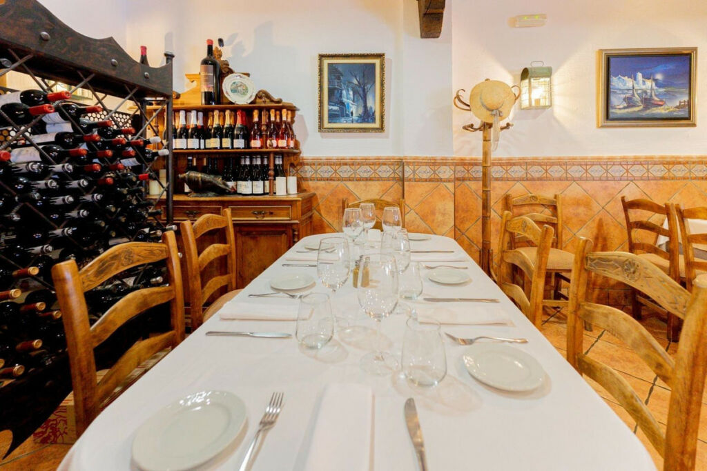 Restaurant Fuengirola Málaga - image 19