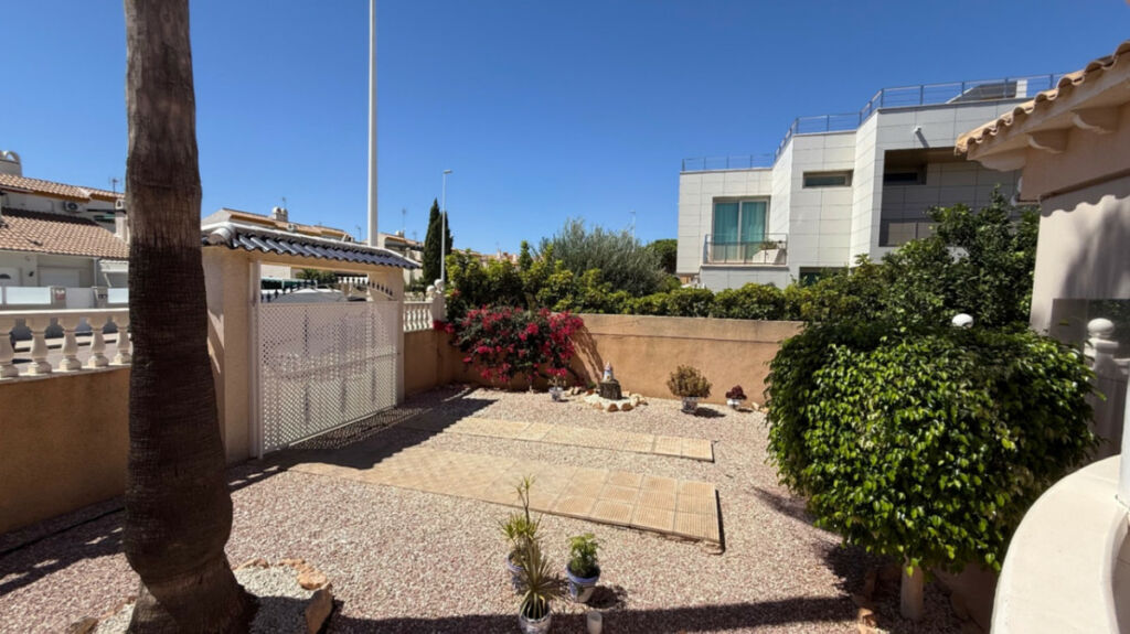 Detached Villa Orihuela Costa Alicante - image 19