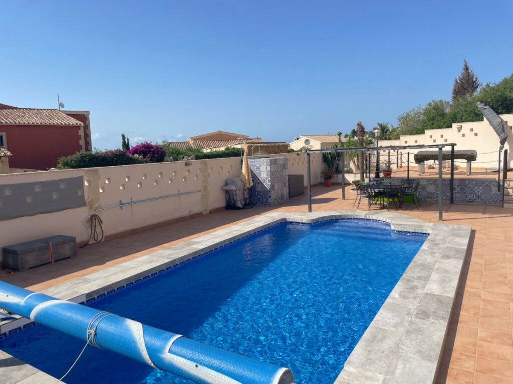 Detached Villa Benitachell Alicante - image 19