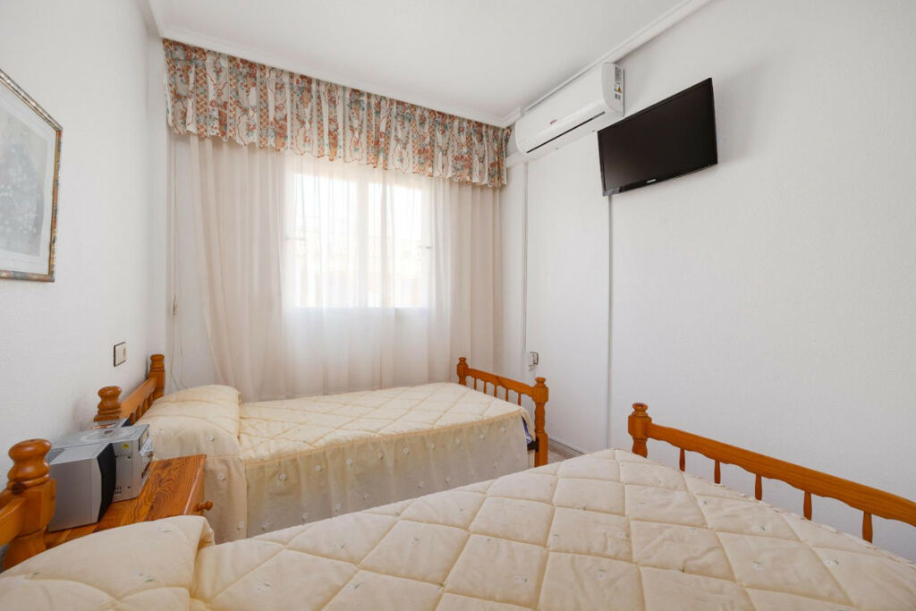 Bungalow Parque de las Naciones Alicante - image 19
