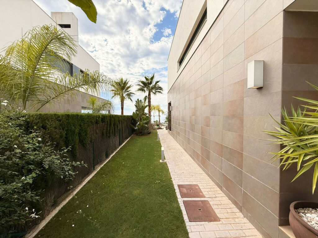 Detached Villa Manilva Málaga - image 22
