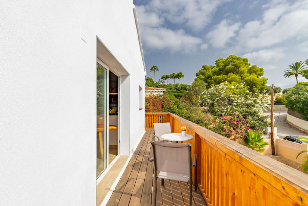 Detached Villa Moraira Alicante - image 19