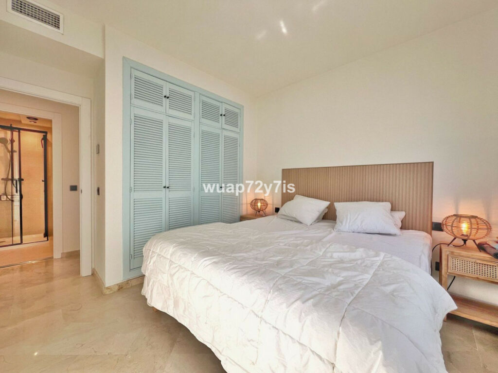 Penthouse Costalita Málaga - image 19