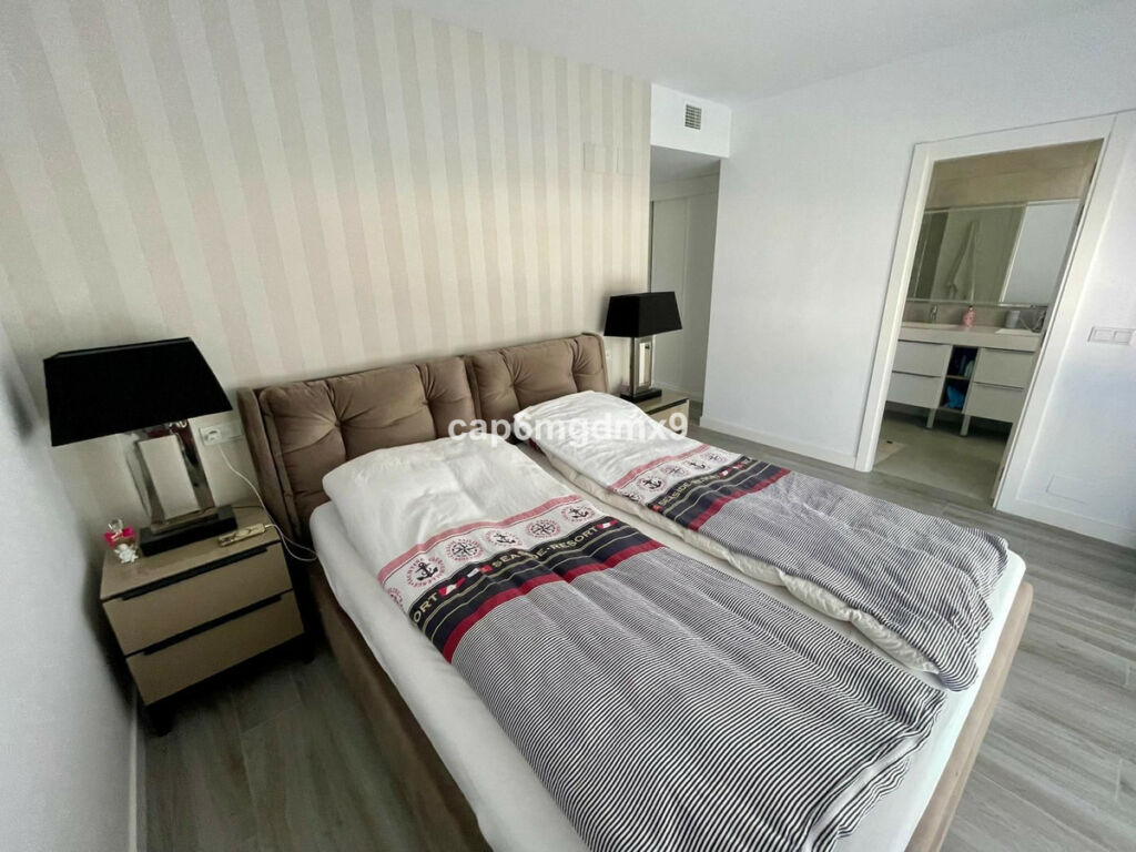 Middle Floor Apartment Benahavís Málaga - image 19