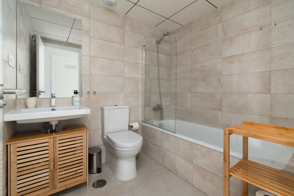 Middle Floor Apartment El Chaparral Málaga - image 19