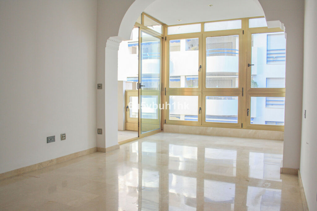 Middle Floor Apartment Marbella Málaga - image 19