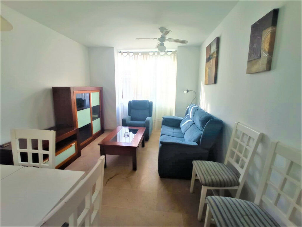 Middle Floor Apartment Los Boliches Málaga - image 17