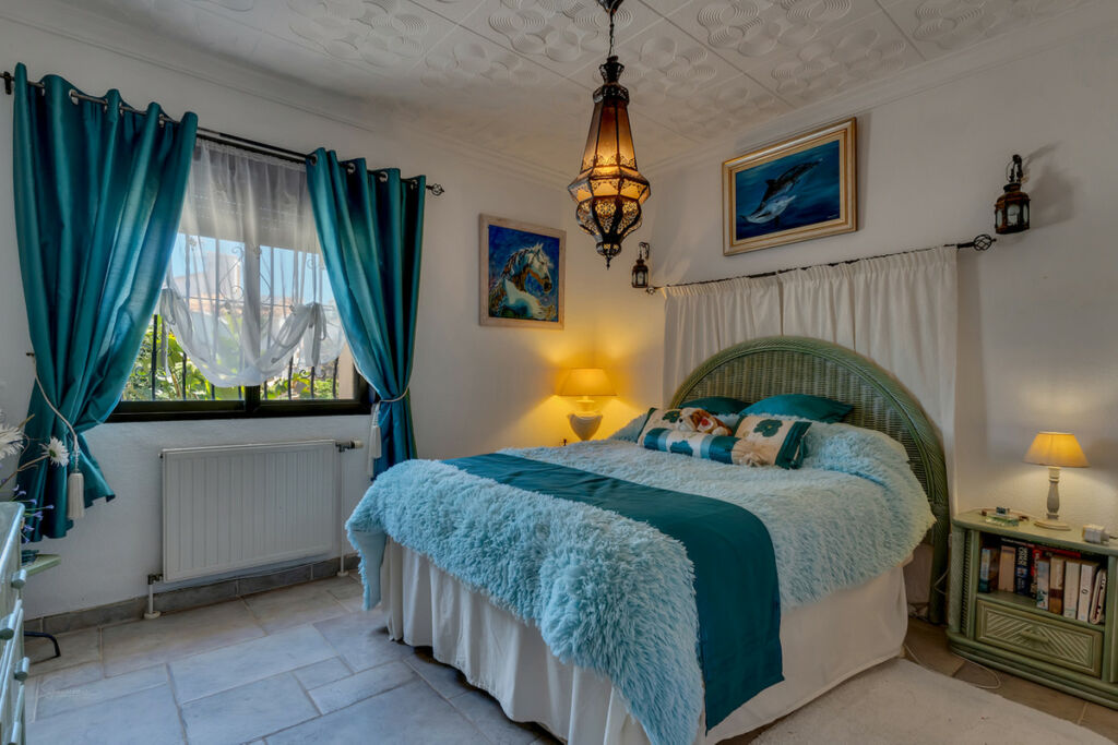 Detached Villa Orba Alicante - image 19