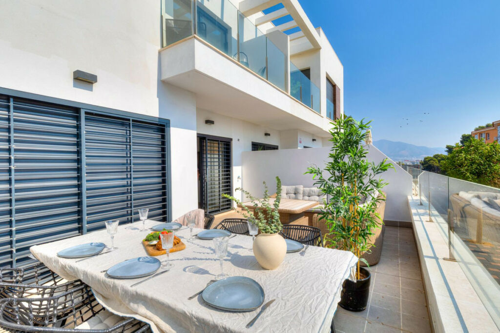 Townhouse Fuengirola Málaga - image 8