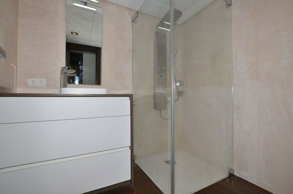 Middle Floor Apartment Benalmadena Pueblo Málaga - image 19