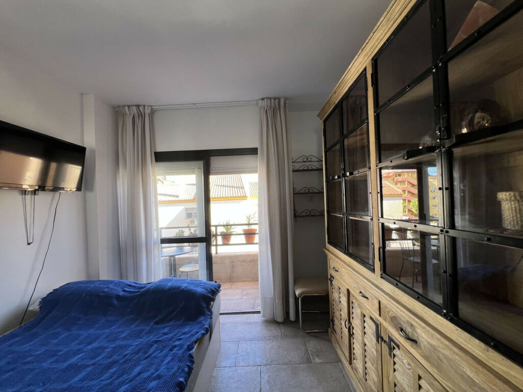 Middle Floor Studio Torremolinos Málaga - image 19