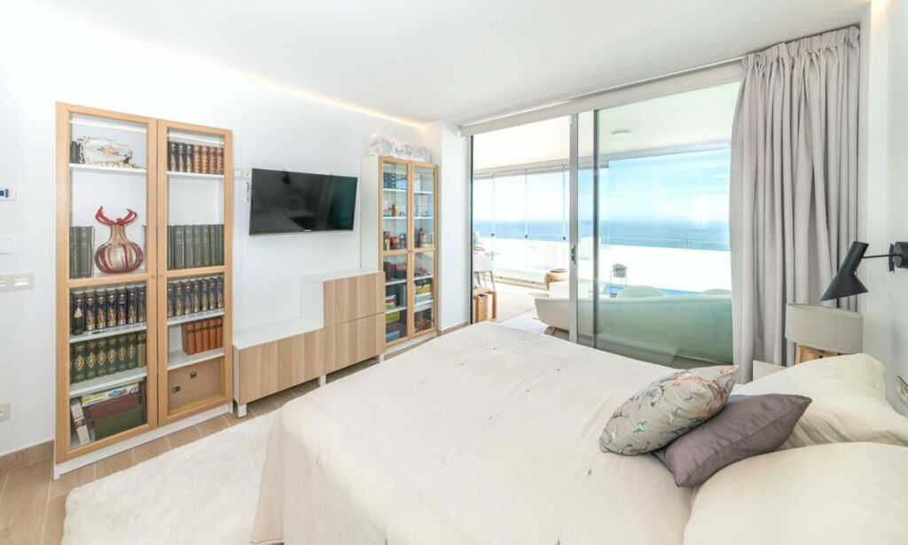 Middle Floor Apartment Fuengirola Málaga - image 18