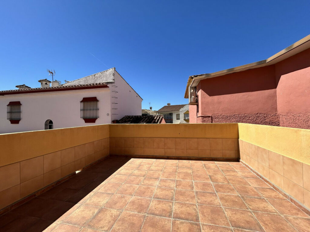 Semi-Detached House Fuengirola Málaga - image 19