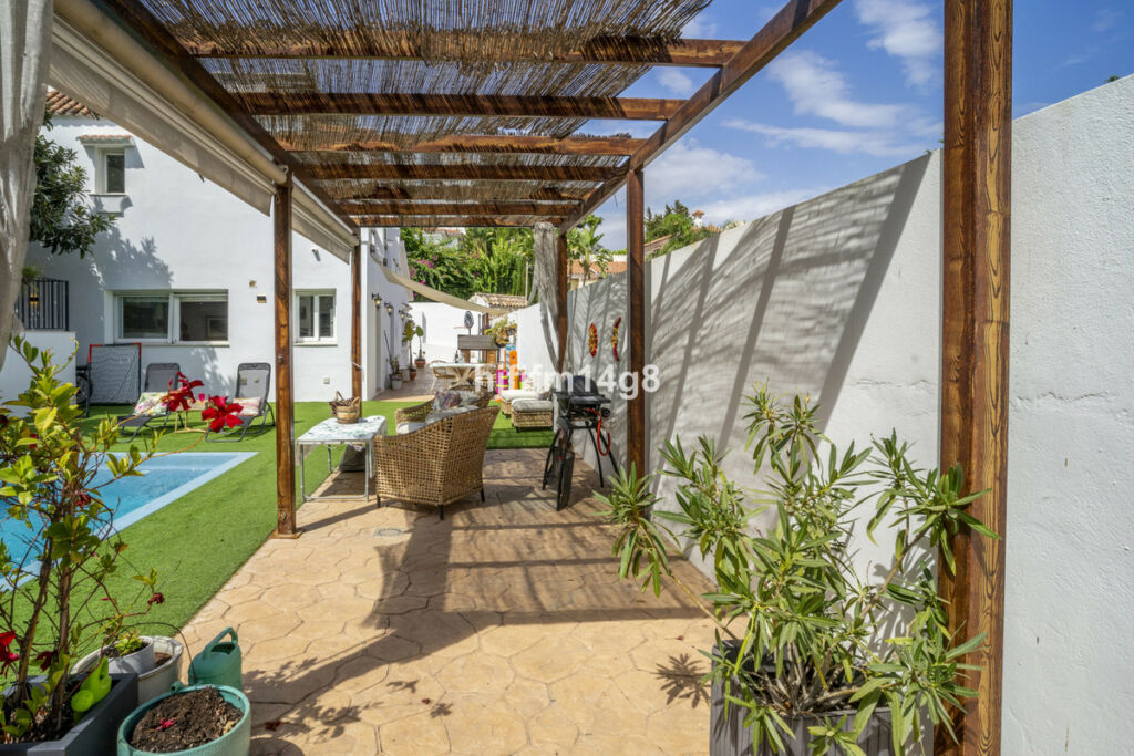 Detached Villa La Campana Málaga - image 19