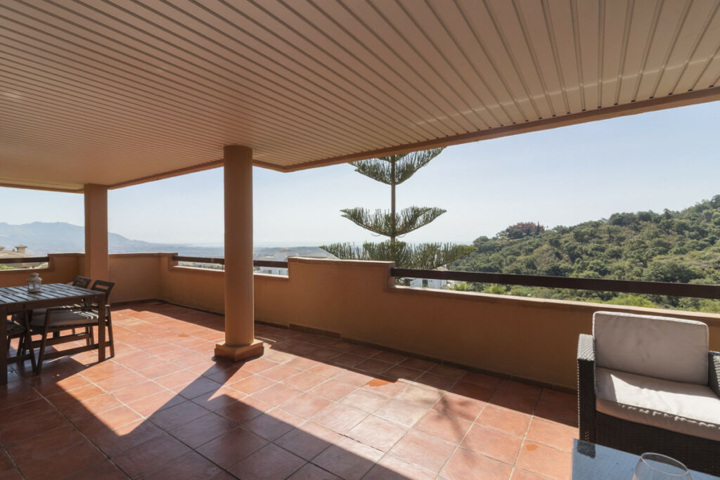 Middle Floor Apartment La Mairena Málaga - image 19