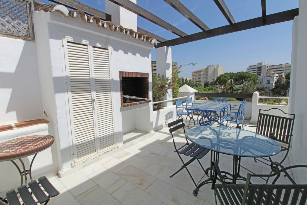 Penthouse Duplex The Golden Mile Málaga - image 6