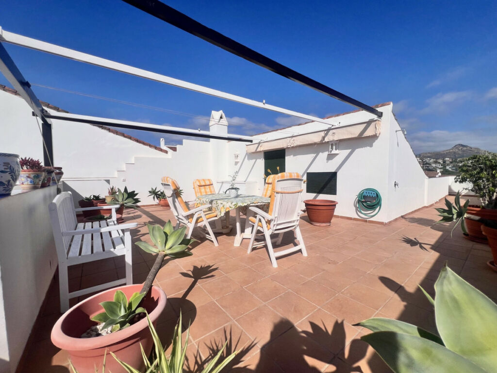 Penthouse Estepona Málaga - image 19