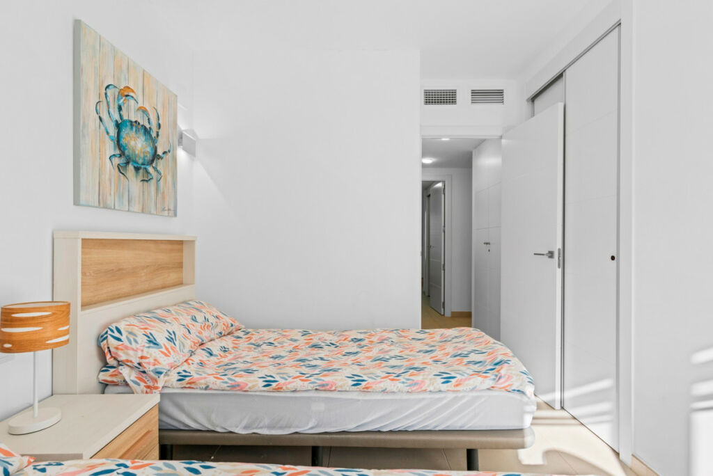 Middle Floor Apartment Punta Prima Alicante - image 19