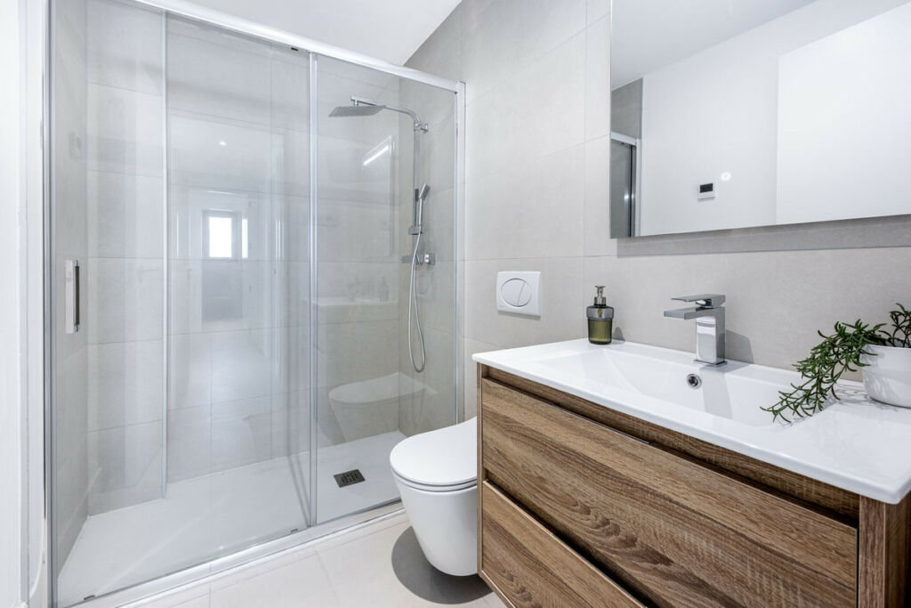 Middle Floor Apartment Higueron Málaga - image 19