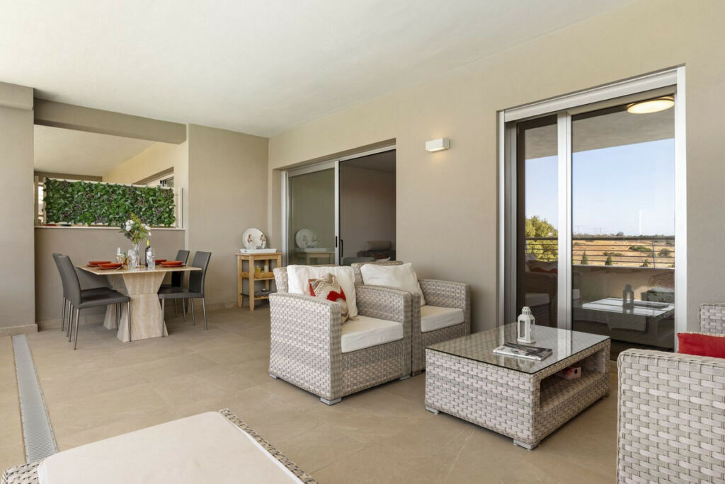 Middle Floor Apartment Estepona Málaga - image 19