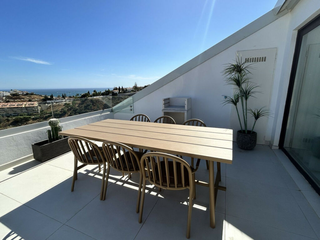 Penthouse Fuengirola Málaga - image 19