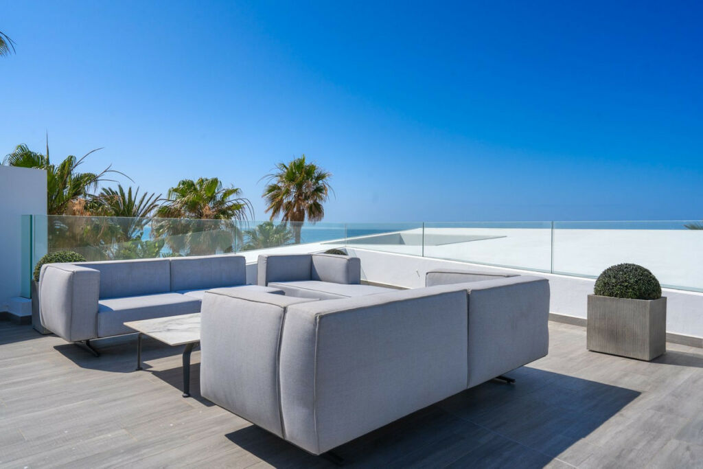 Detached Villa Los Monteros Málaga - image 19