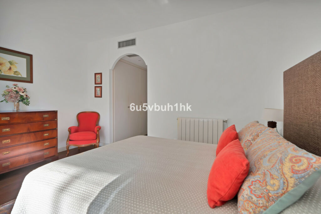 Ground Floor Apartment Nagüeles Málaga - image 19