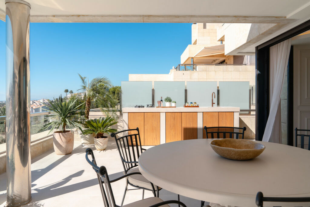 Middle Floor Apartment Nueva Andalucía Málaga - image 19