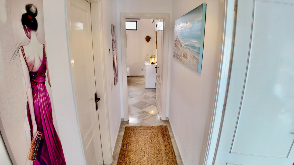 Ground Floor Apartment Benahavís Málaga - image 19