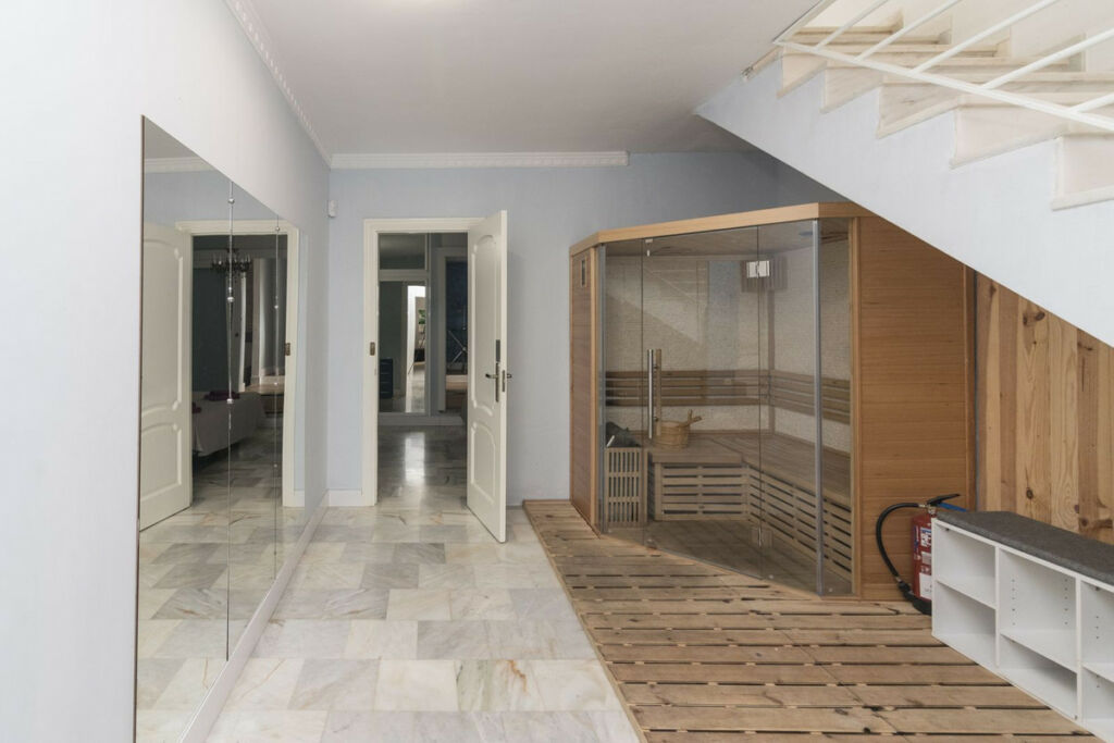 Detached Villa Hacienda Las Chapas Málaga - image 19