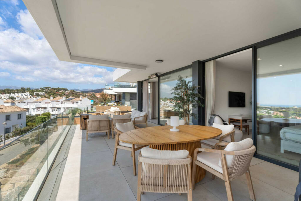 Penthouse Duplex Artola Málaga - image 19