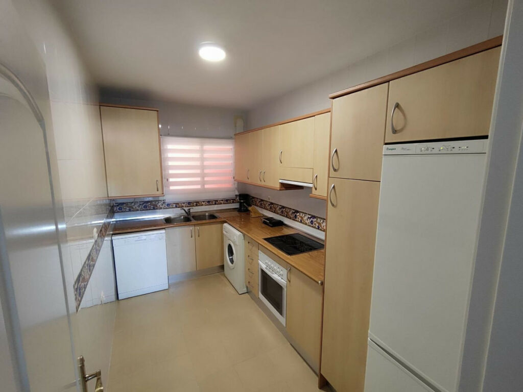 Middle Floor Apartment Reserva de Marbella Málaga - image 19