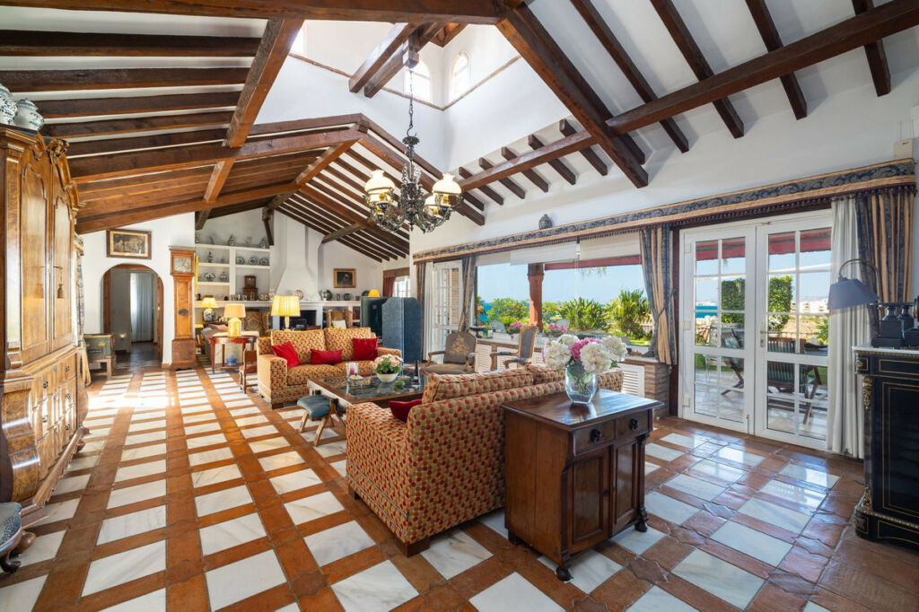 Detached Villa Benalmadena Málaga - image 19