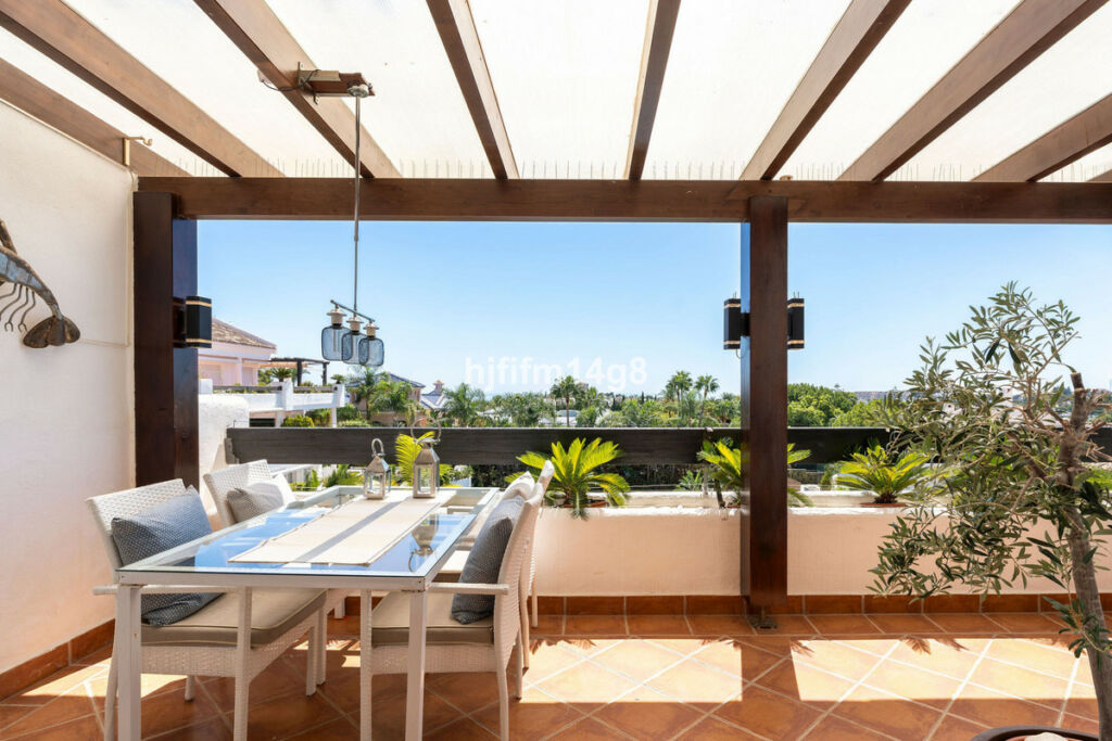 Penthouse Duplex Nueva Andalucía Málaga - image 19