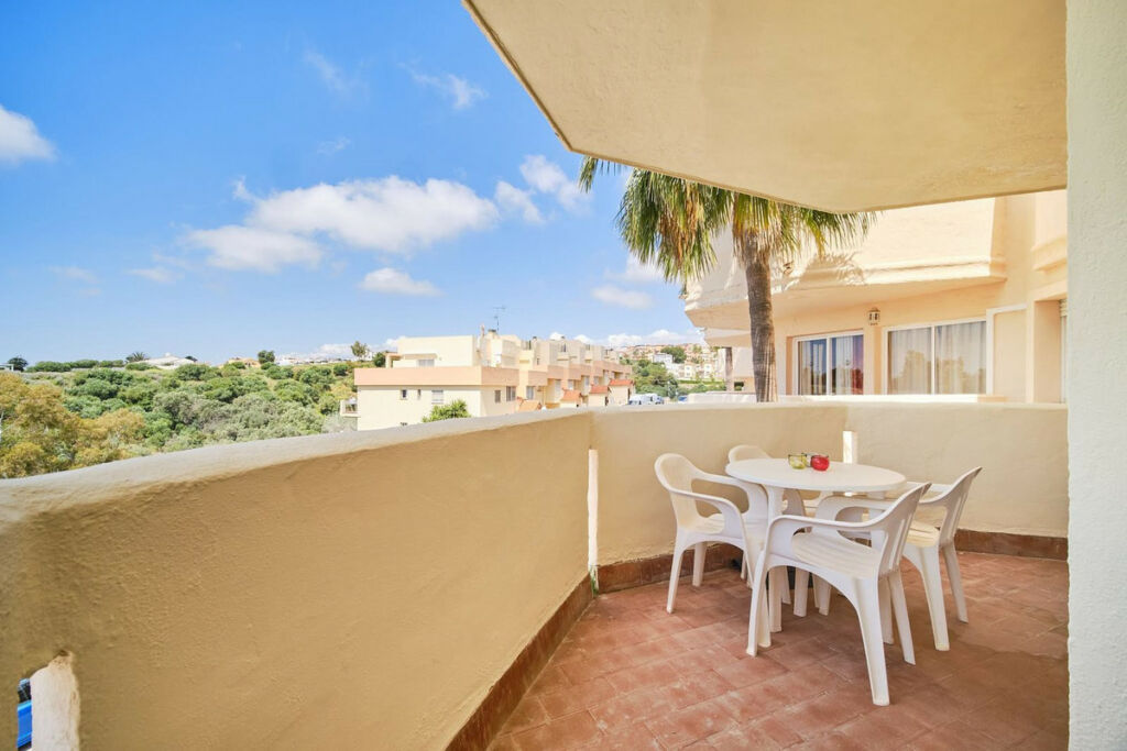 Middle Floor Apartment Riviera del Sol Málaga - image 19