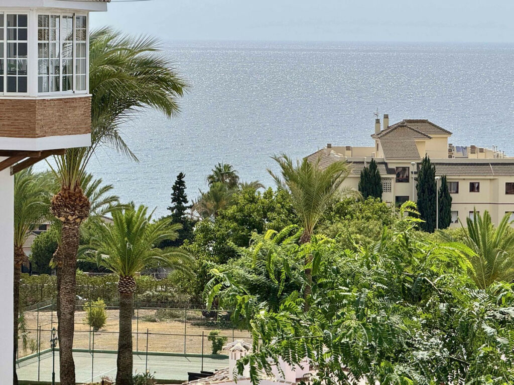 Middle Floor Apartment Riviera del Sol Málaga - image 19