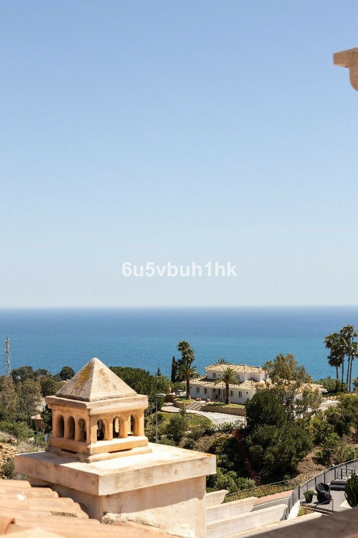Detached Villa Benalmadena Málaga - image 19