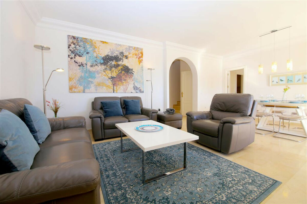Penthouse Estepona Málaga - image 19