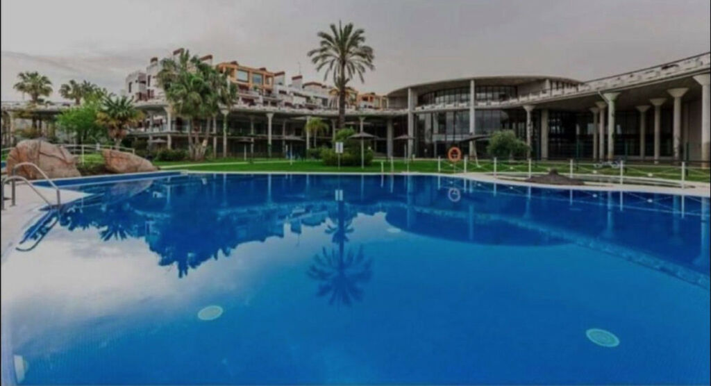 Middle Floor Apartment Benahavís Málaga